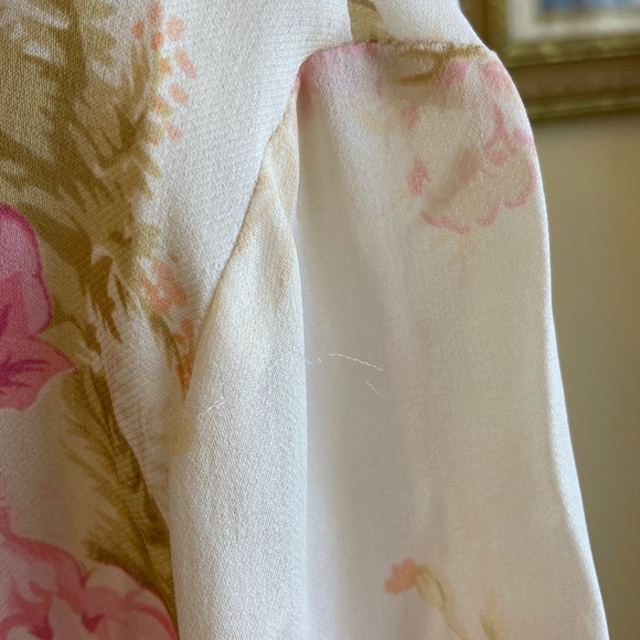 Vintage Liz Claiborne Silk Floral Pleated Blouse Ruffle Roses - Picture 11 of 12